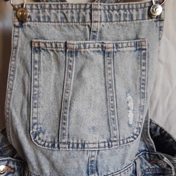 Acid washed H&M  Devided Denim jumpsuits - Picture 7 of 10